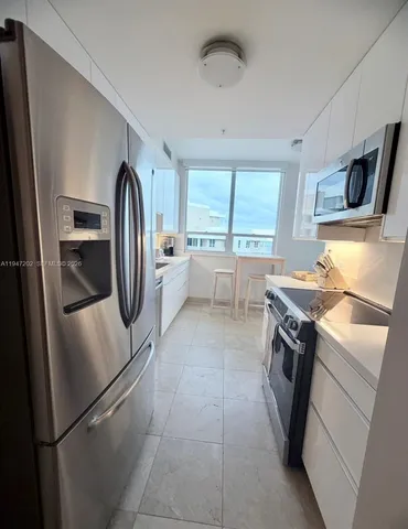 $5,400 | 801 Brickell Key Boulevard, Unit 2401, Miami, FL 33131