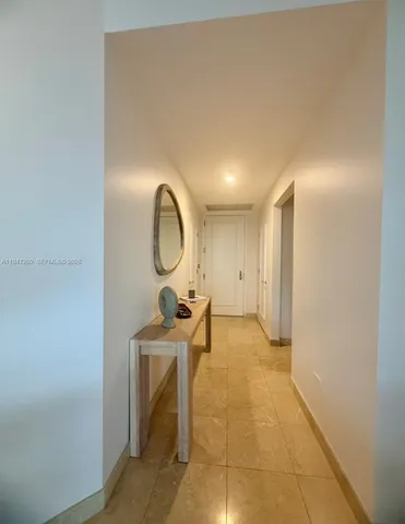 $5,400 | 801 Brickell Key Boulevard, Unit 2401, Miami, FL 33131