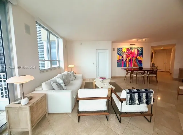 $5,400 | 801 Brickell Key Boulevard, Unit 2401, Miami, FL 33131