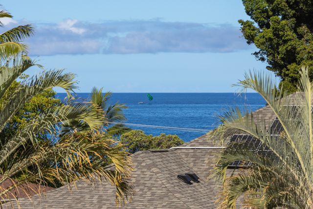 $750,000 | 75-5919 Alii Drive, Unit U22, Kailua-Kona, HI 96740