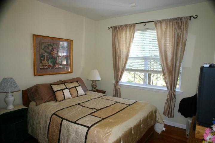 6309 Beaver Ridge Road Knoxville, TN 37931 - Photo 8 of 19 Guest Bed Room