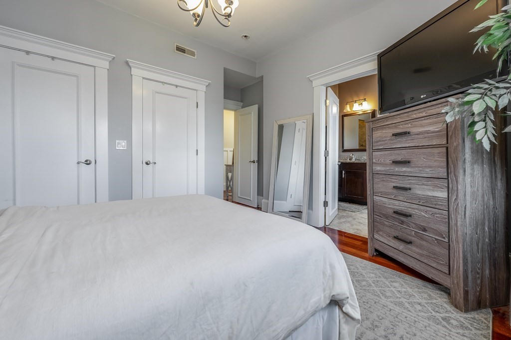 621 East 3rd Street, Unit 3 Boston, MA 02127 - Photo 13 of 22