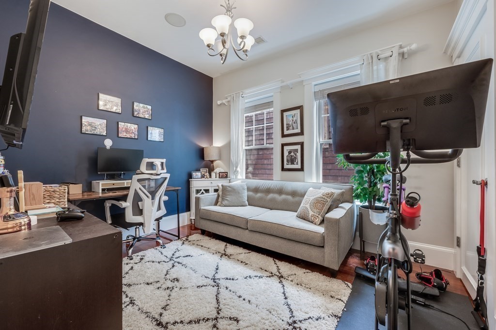 621 East 3rd Street, Unit 3 Boston, MA 02127 - Photo 16 of 22