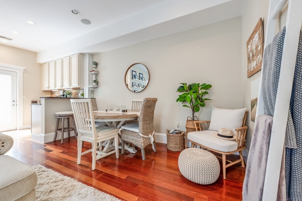 621 East 3rd Street, Unit 3 Boston, MA 02127 - Photo 5 of 22