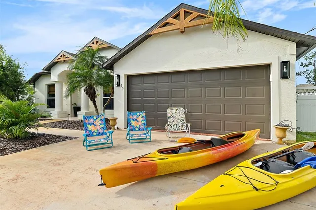 $619,900 | 20 Eastwood Drive, Palm Coast, FL 32164