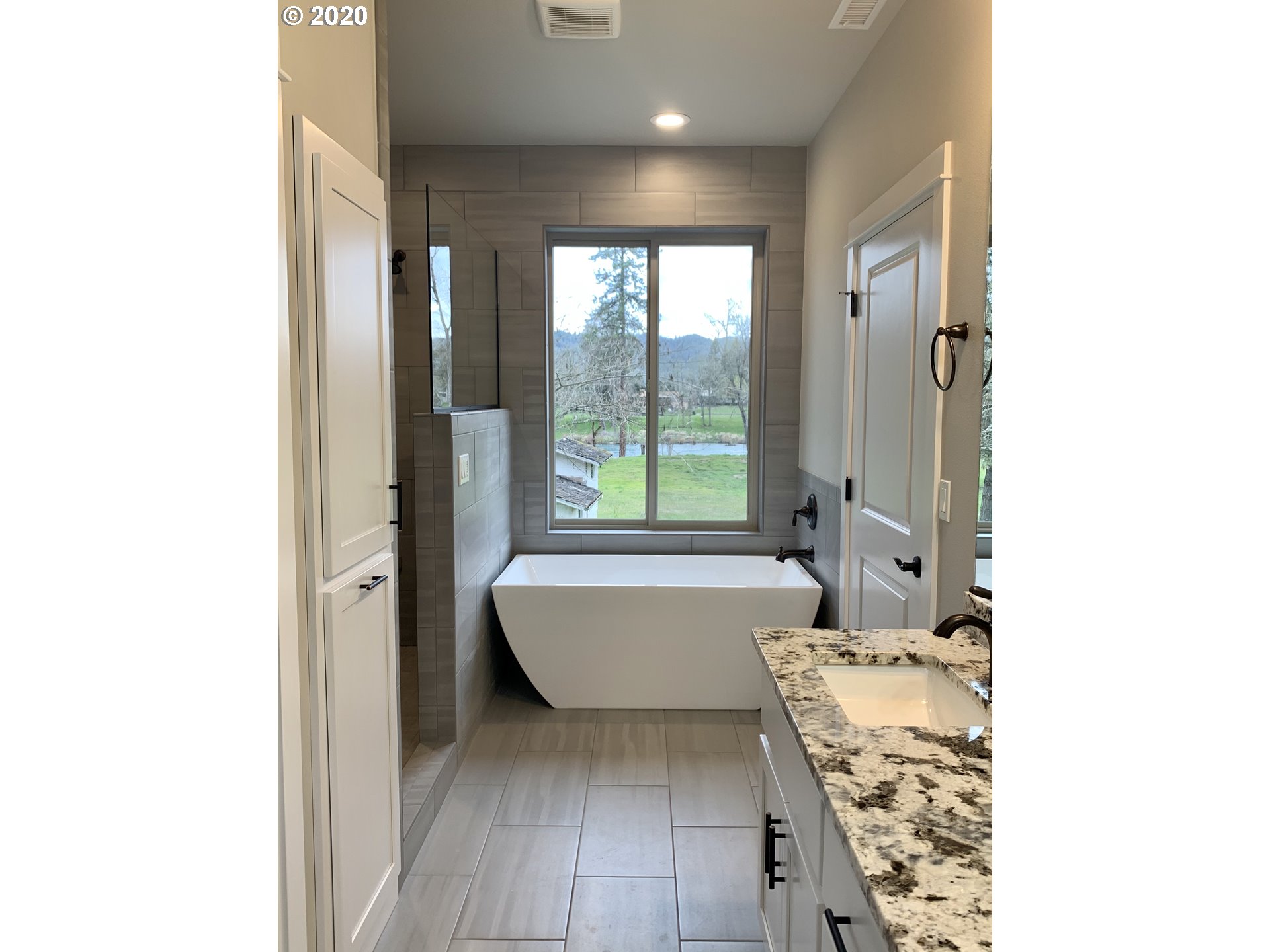 502 River Bend Road Roseburg, OR 97471 - Photo 16 of 31 Gallery Image 16