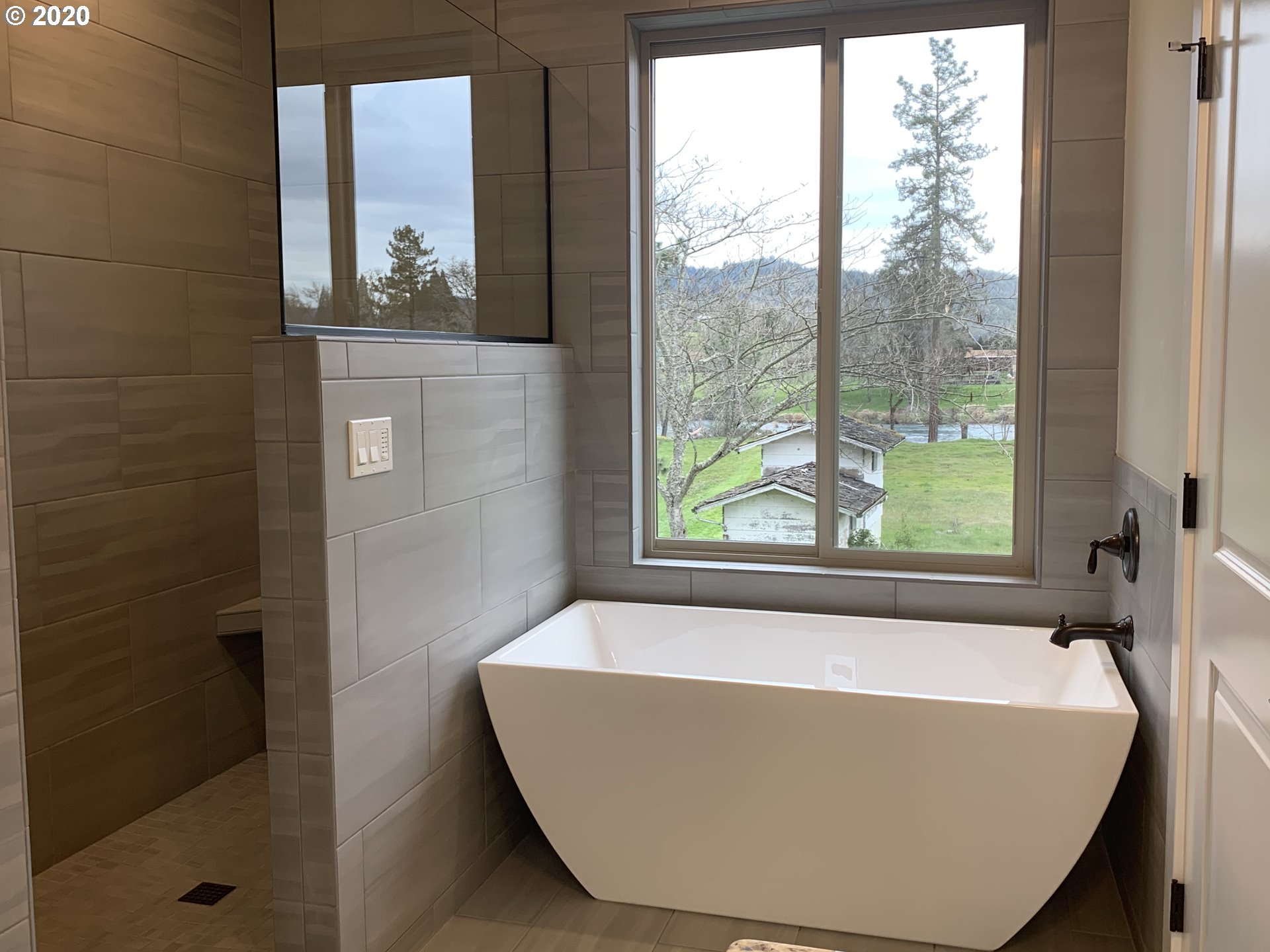 502 River Bend Road Roseburg, OR 97471 - Photo 17 of 31 Gallery Image 17