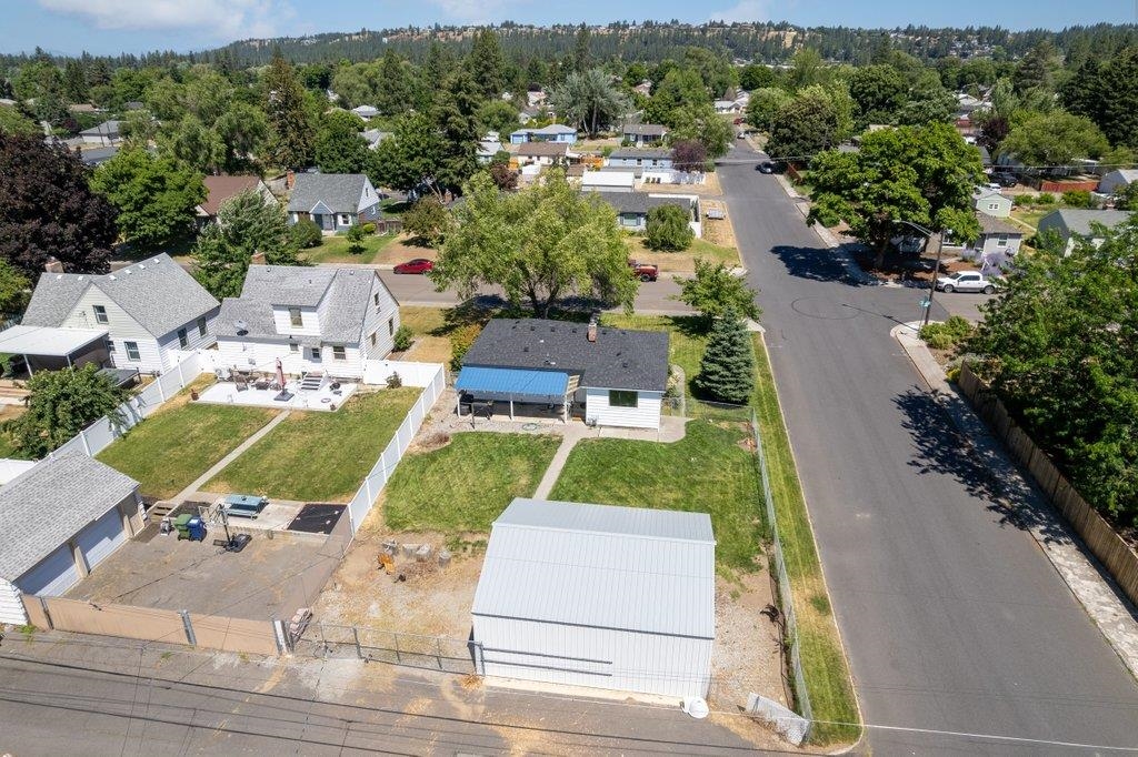 2803 West Sanson Avenue Spokane, WA 99205 - Photo 25 of 33