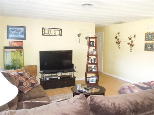 16 Ansie Road Chelmsford, MA 01824 - Photo 9 of 21