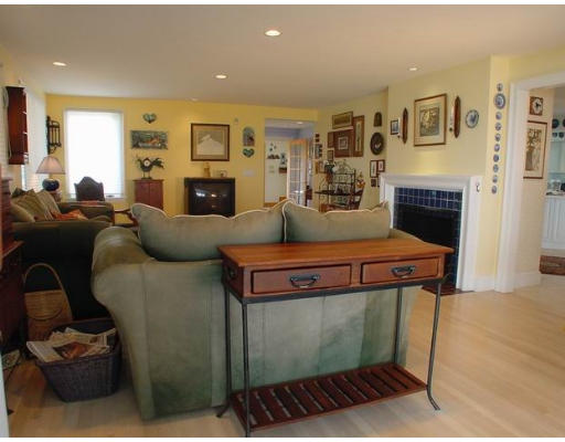 17 Surfside Road Scituate, MA 02066 - Photo 7 of 17