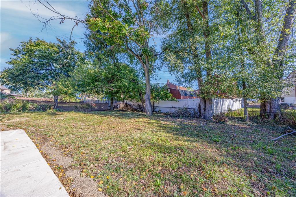 117 Oak Avenue Penn Hills, PA 15235 - Photo 26 of 26 a view of a yard with large trees