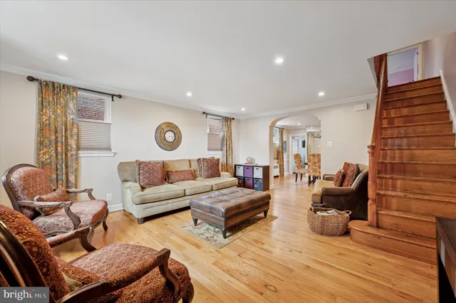 $395,000 | 933 Slocum Street, Philadelphia, PA 19150