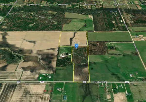 $314,999 | 20400 Kendaville Road, Howard City, MI 49329