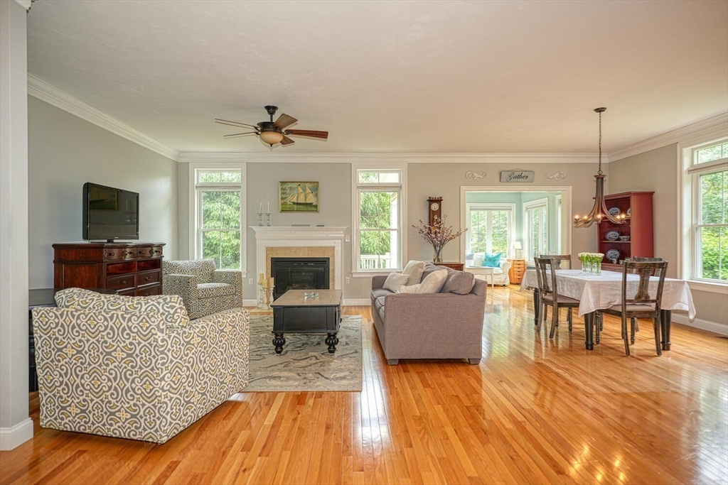 103 Red Maple Run, Unit 103 Norfolk, MA 02056 - Photo 6 of 30