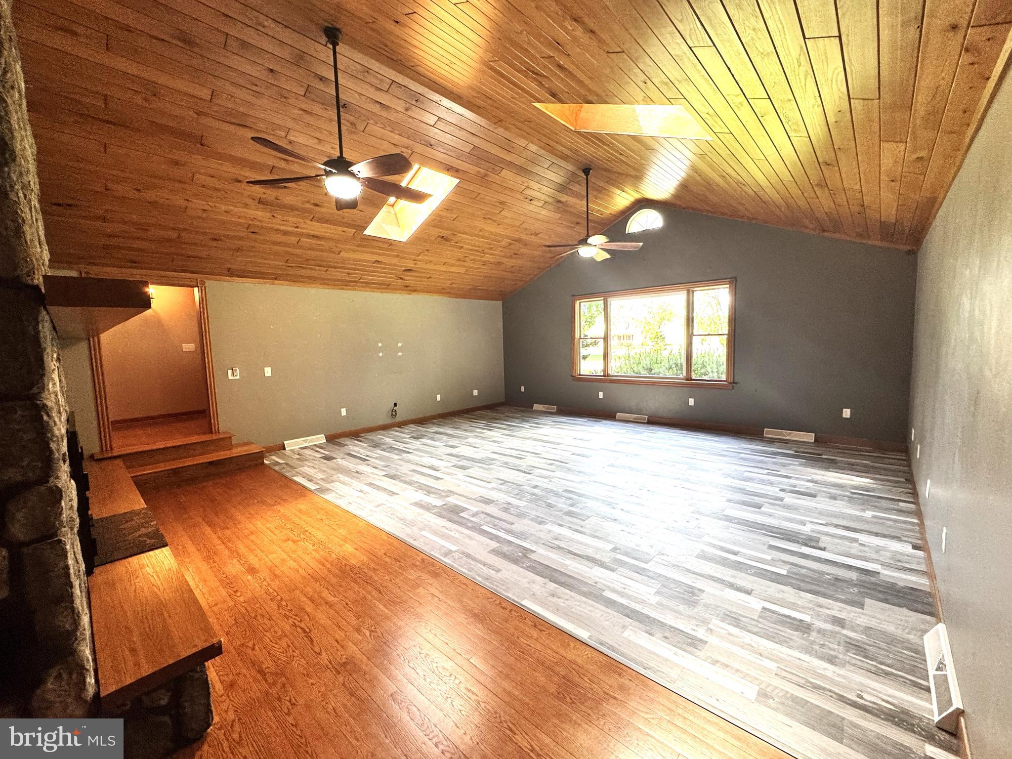 378 Airport Road Reedsville, PA 17084 - Photo 16 of 53