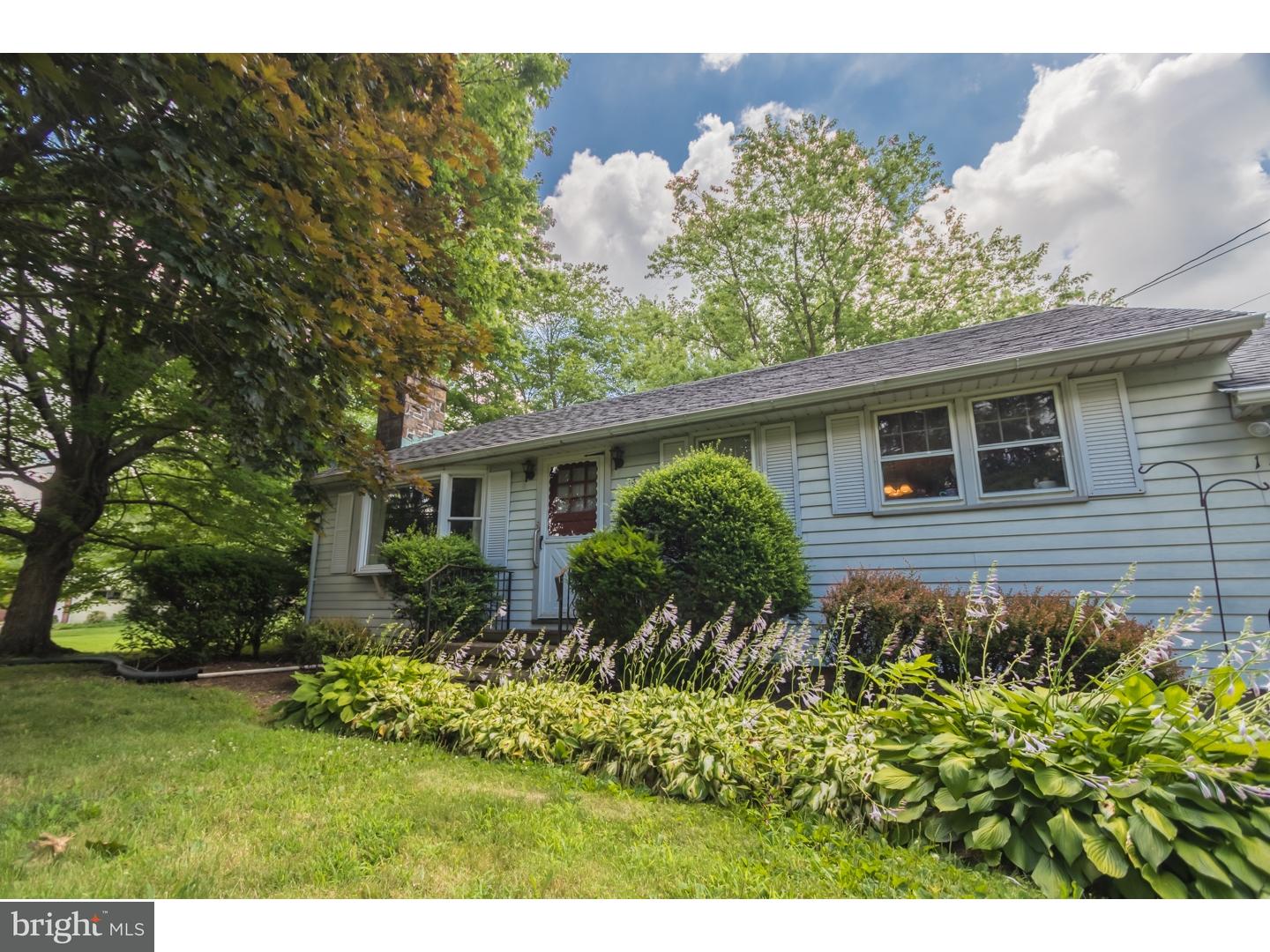 143 Deep Run Road Perkasie, PA 18944 - Photo 2 of 24 Gallery Image 2