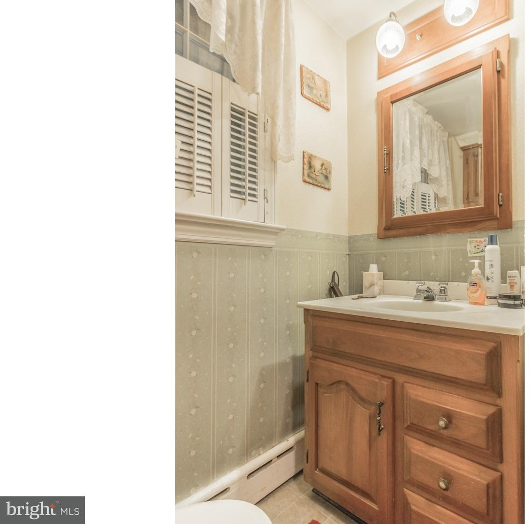 143 Deep Run Road Perkasie, PA 18944 - Photo 12 of 24 Gallery Image 12