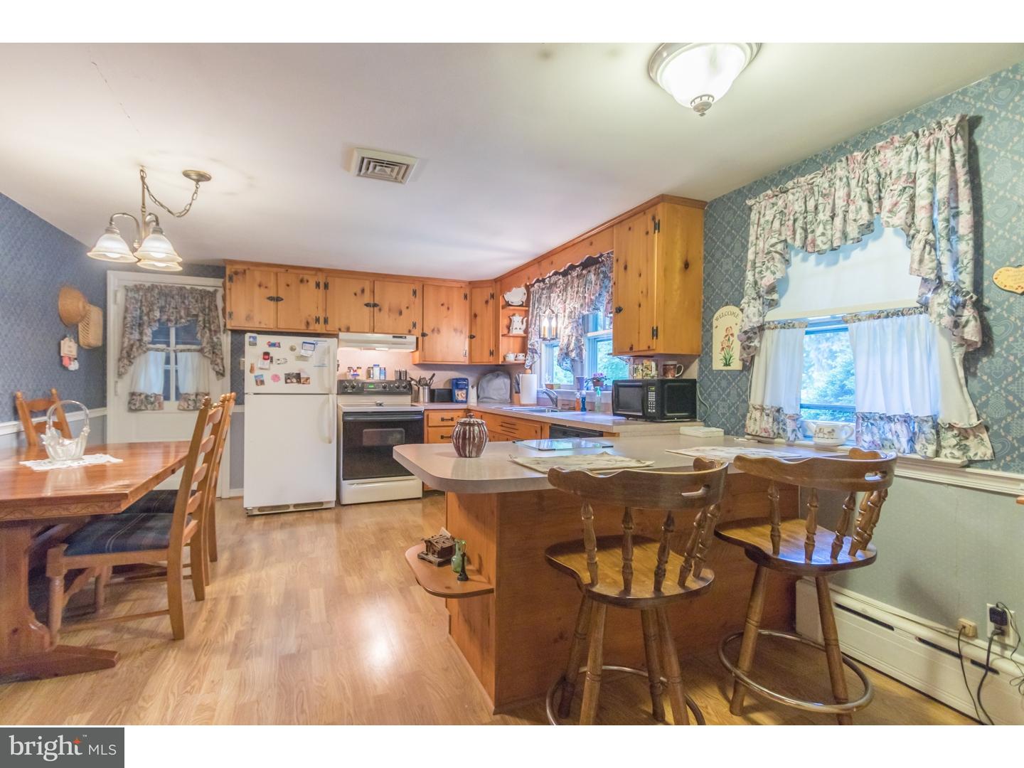 143 Deep Run Road Perkasie, PA 18944 - Photo 7 of 24 Gallery Image 7