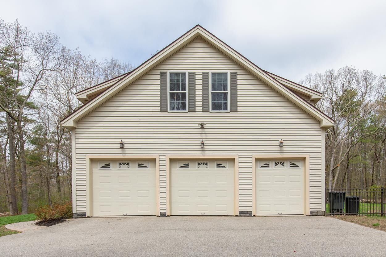 149 Calef Island Road Barrington, NH 03825 - Photo 20 of 40