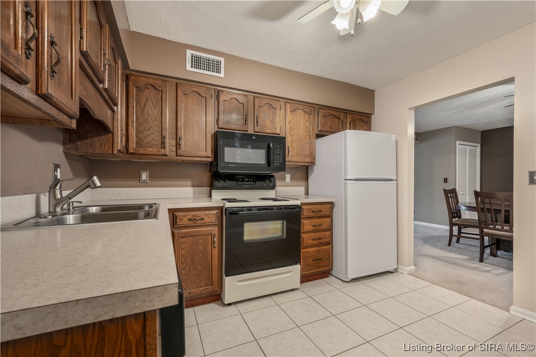 1409 Slate Run Road, Unit 16 New Albany, IN 47150 - Photo 10 of 24