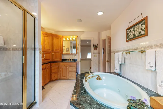 $600,000 | 1789 Portside Lane Southeast, Bolivia, NC 28422