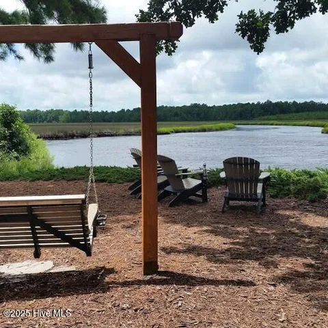 $600,000 | 1789 Portside Lane Southeast, Bolivia, NC 28422