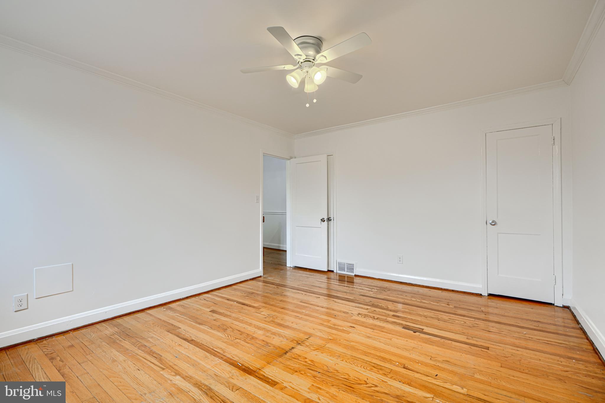 8235 Pleasant Plains Road Towson, MD 21286 - Photo 25 of 42 wooden floor in an empty room