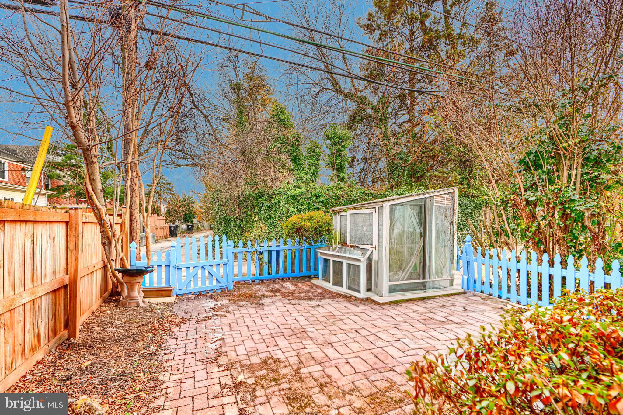 8235 Pleasant Plains Road Towson, MD 21286 - Photo 37 of 42 a view of a entrance with a house