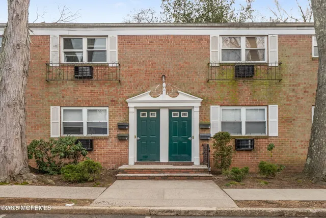 $1,950 | 289 Main Street, Unit 4Q, Spotswood, NJ 08884
