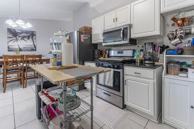 $255,000 | 2768 Wintergreen Drive, Rockford, IL 61109