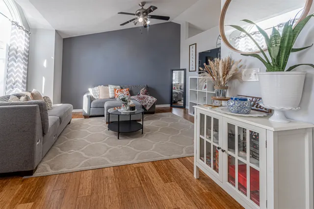 $255,000 | 2768 Wintergreen Drive, Rockford, IL 61109