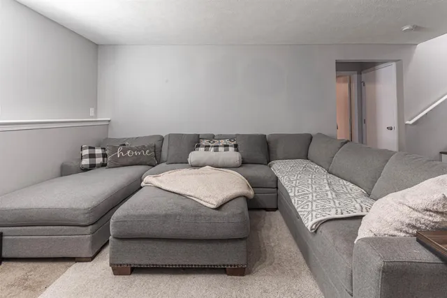 $255,000 | 2768 Wintergreen Drive, Rockford, IL 61109