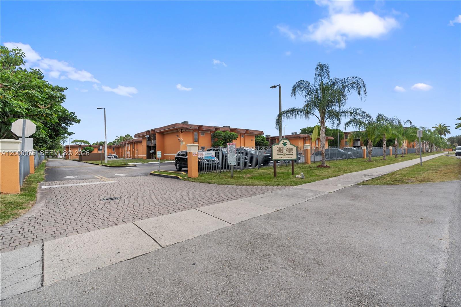 9441 Southwest 76th Street, Unit V32 Miami, FL 33173 - Photo 18 of 28 a picture of street view