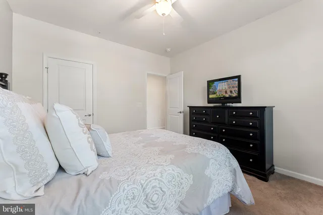 $2,892 | 14194 Haro Trail, Gainesville, VA 20155