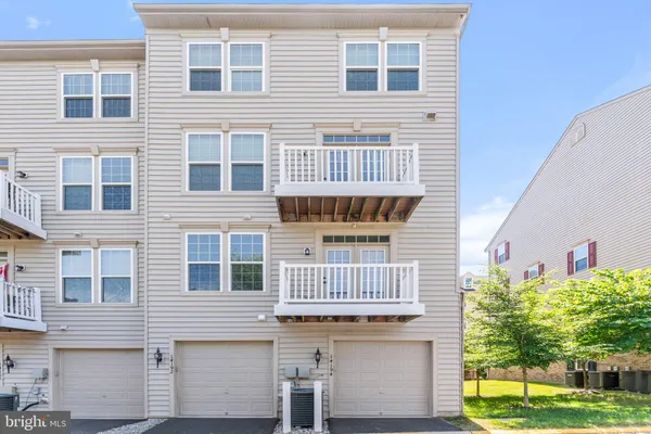 $2,842 | 14194 Haro Trail, Gainesville, VA 20155