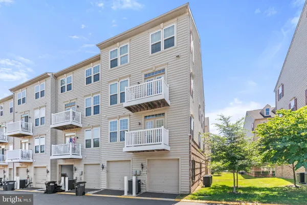 $2,842 | 14194 Haro Trail, Gainesville, VA 20155