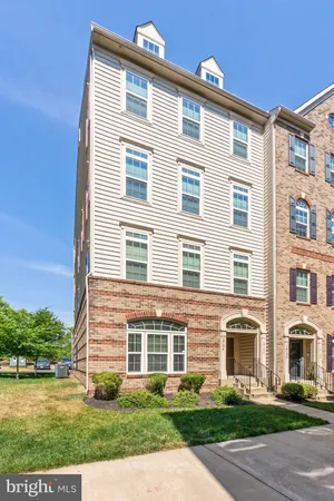 $2,842 | 14194 Haro Trail, Gainesville, VA 20155