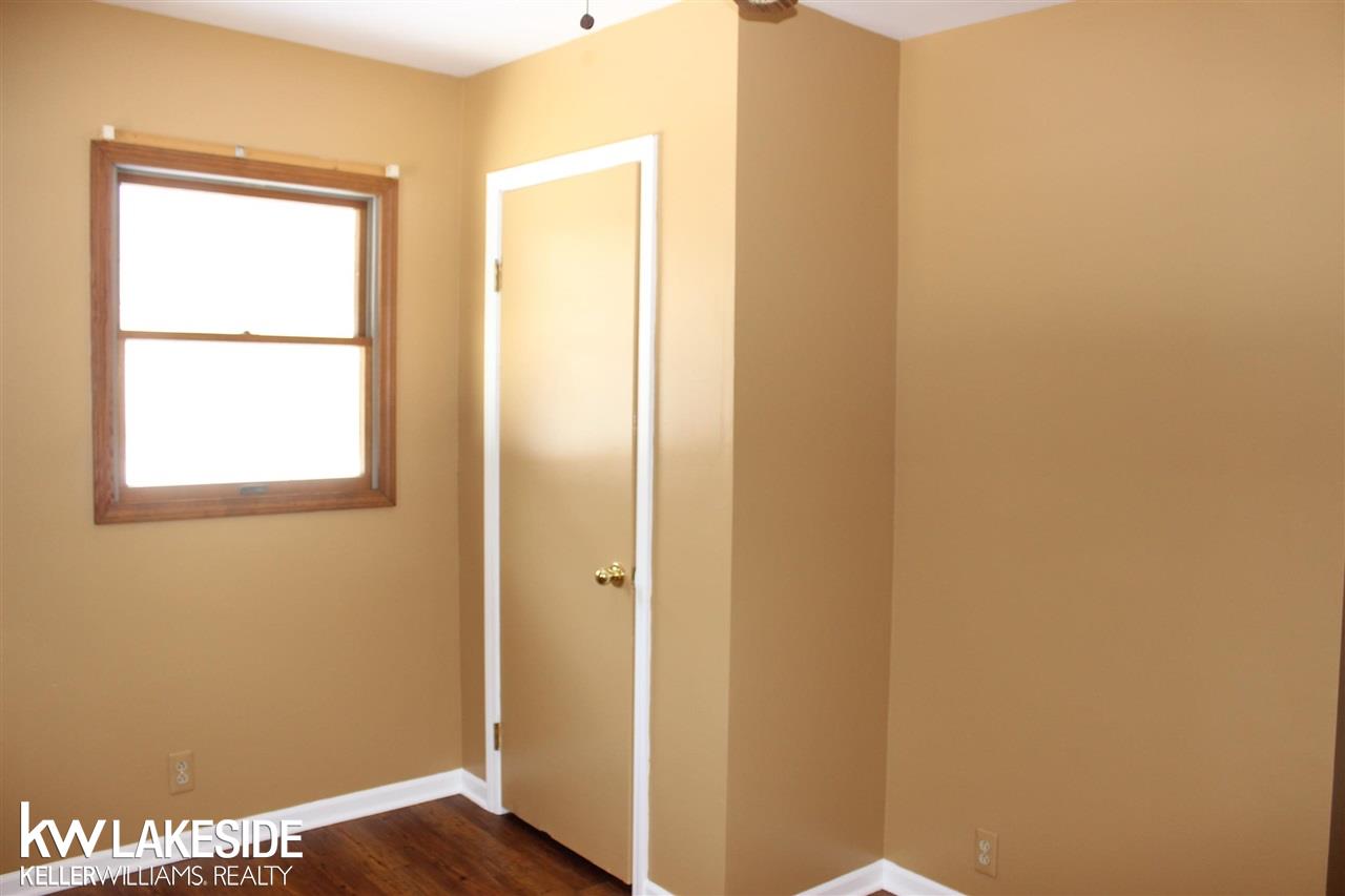 60455 Mt Vernon Road Rochester, MI 48306 - Photo 7 of 25 50066860-6.JPG