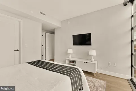 $820,000 | 1300 4th Street Southeast, Unit 812, Washington, DC 20003