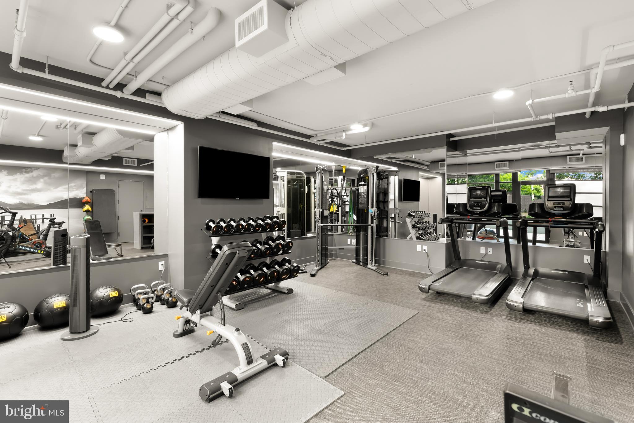 1300 4th Street Southeast, Unit 812 Washington, DC 20003 - Photo 33 of 40 a view of a room with gym equipment