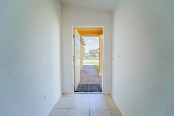 $2,900 | 788 Worlington Lane, Fort Pierce, FL 34947