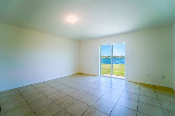 $2,900 | 788 Worlington Lane, Fort Pierce, FL 34947