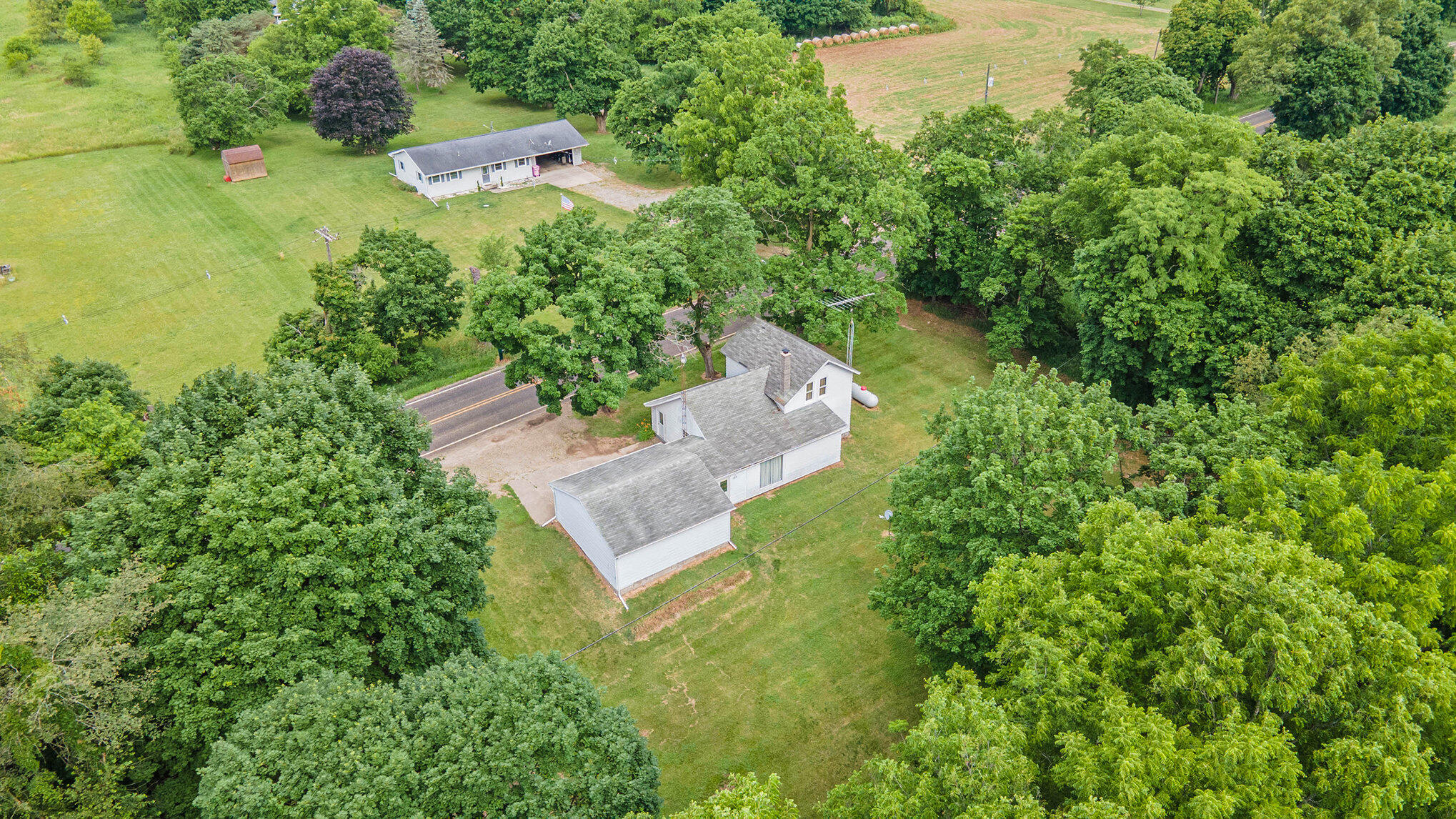 19325 Homer Road Marshall, MI 49068 - Photo 33 of 44 036_dji_0952