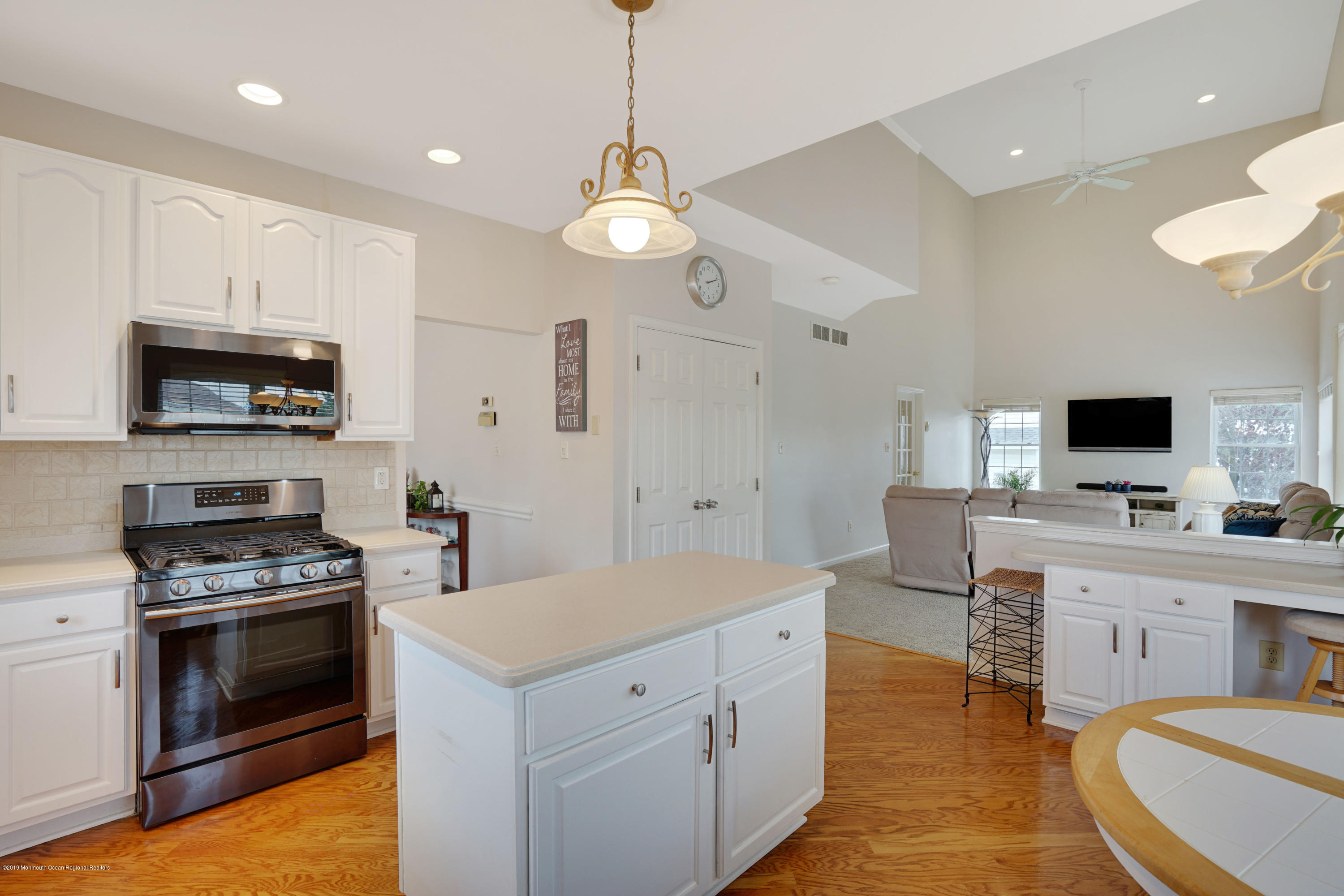 26 Paceview Drive Howell, NJ 07731 - Photo 17 of 45 026_dsc08177-dsc08181