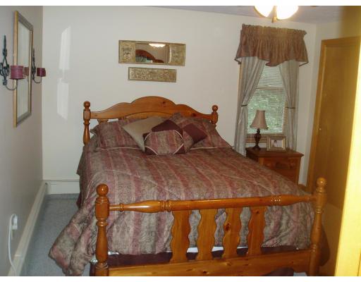 22 Hickory Road Millville, MA 01529 - Photo 8 of 15 Gallery Image 8
