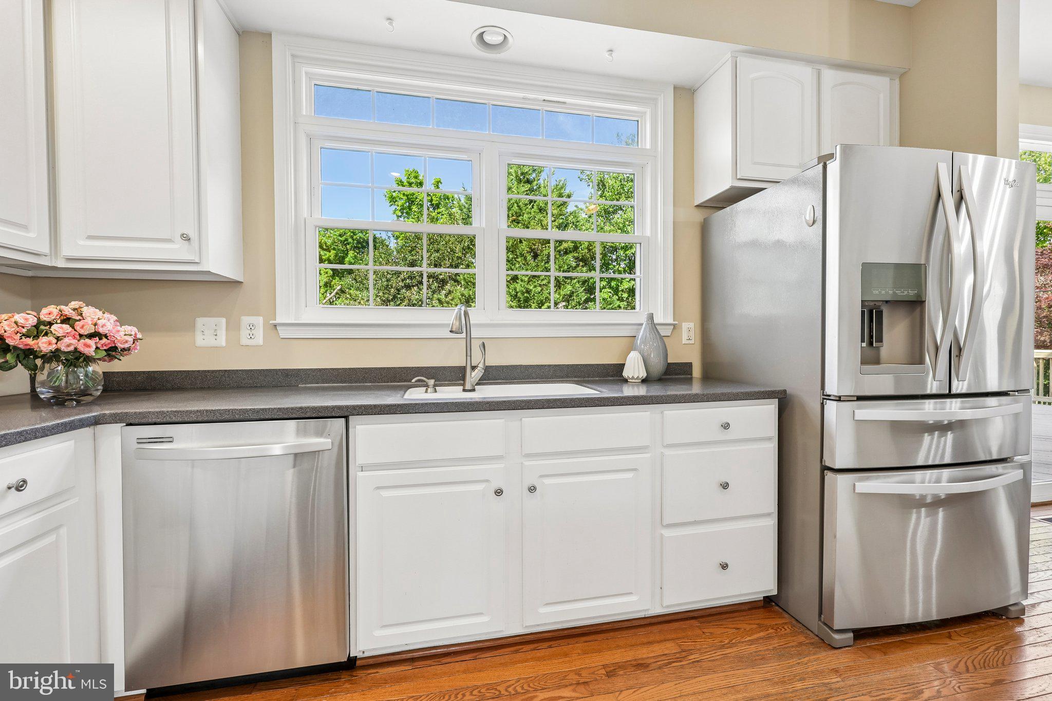 20547 Courier Ridge Place Ashburn, VA 20147 - Photo 20 of 76