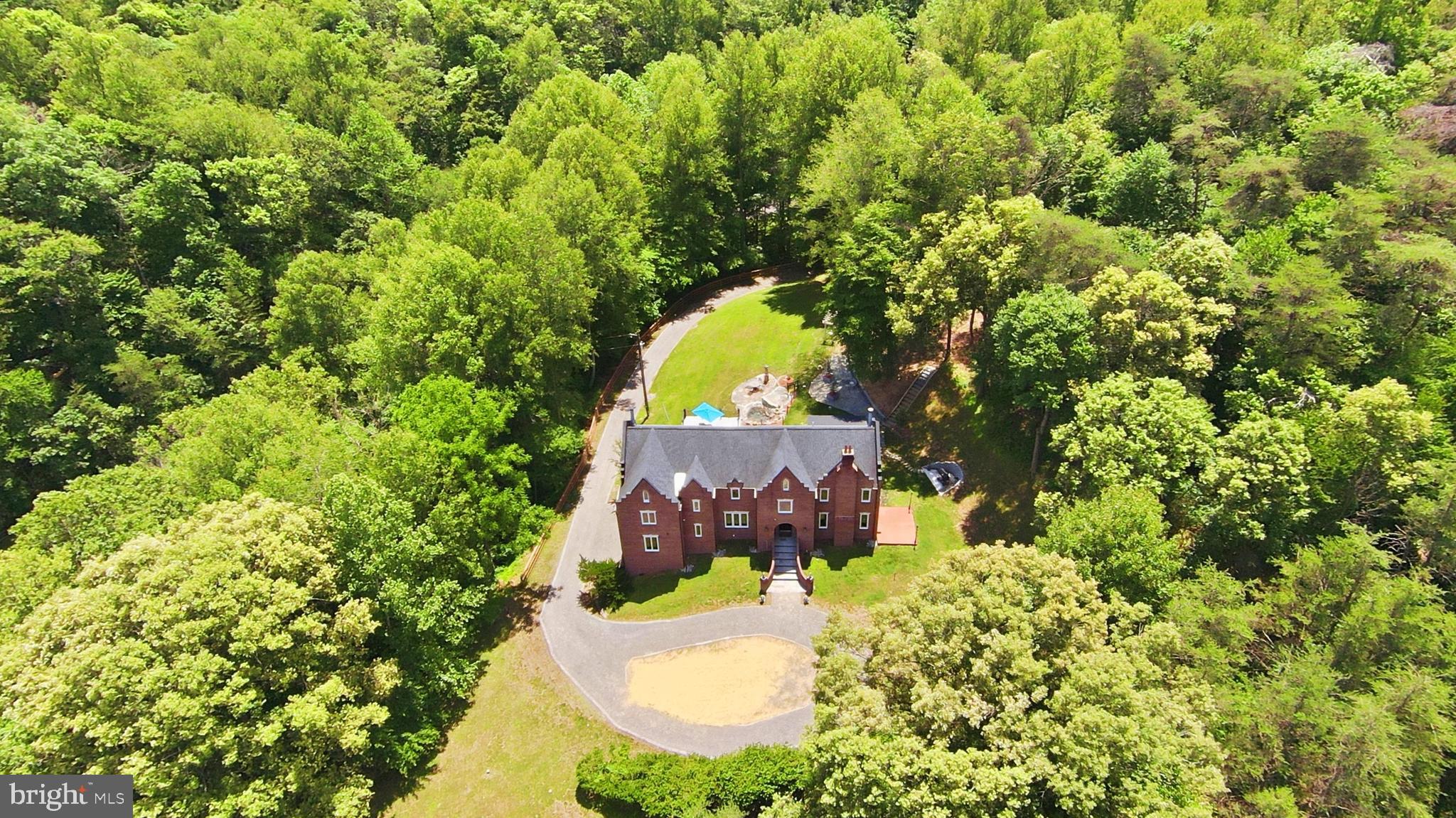 12213 Chapel Road Clifton, VA 20124 - Photo 13 of 128