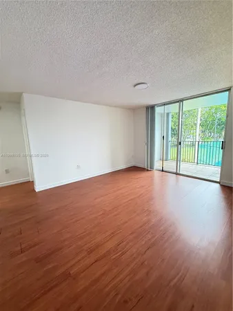 $2,500 | 4560 Northwest 107th Avenue, Unit 20212, Doral, FL 33178