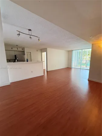 $2,500 | 4560 Northwest 107th Avenue, Unit 20212, Doral, FL 33178