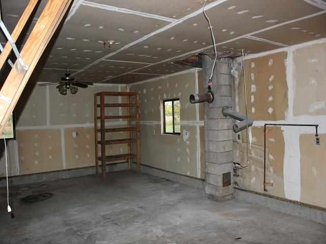 10201 Allan Road New Lothrop, MI 48460 - Photo 8 of 14 31123940-9.JPG
